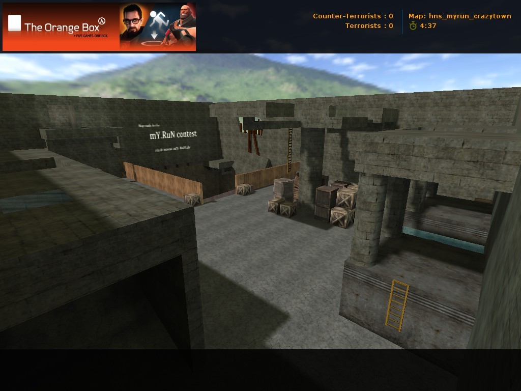 Download hns_myrun_crazytown - Screenshot